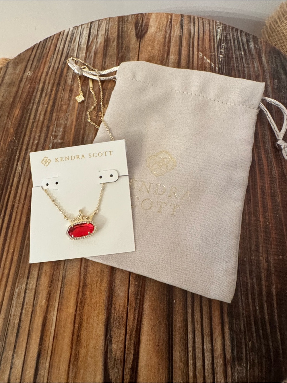 Disney X Kendra Scott Elisa Princess RED
Crown Necklace